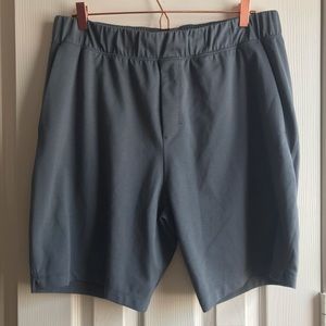 Men’s lululemon shorts XL